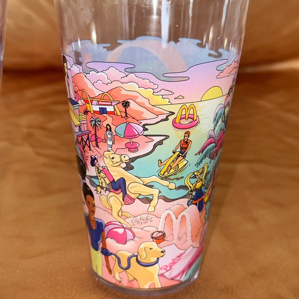 Colorful Illustrated Glass Tumblers Set McDonald’s collection - Picture 6 of 14